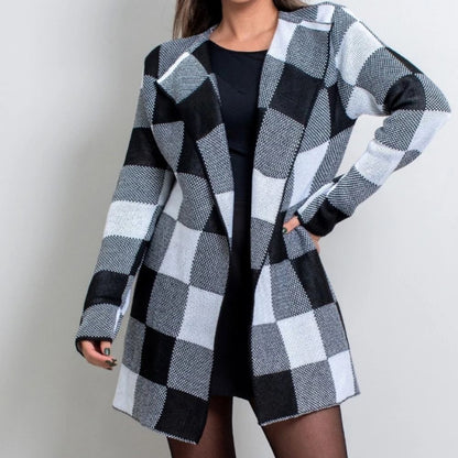 Casaco Feminino Xadrez de Inverno em Tricô com Manga Longa